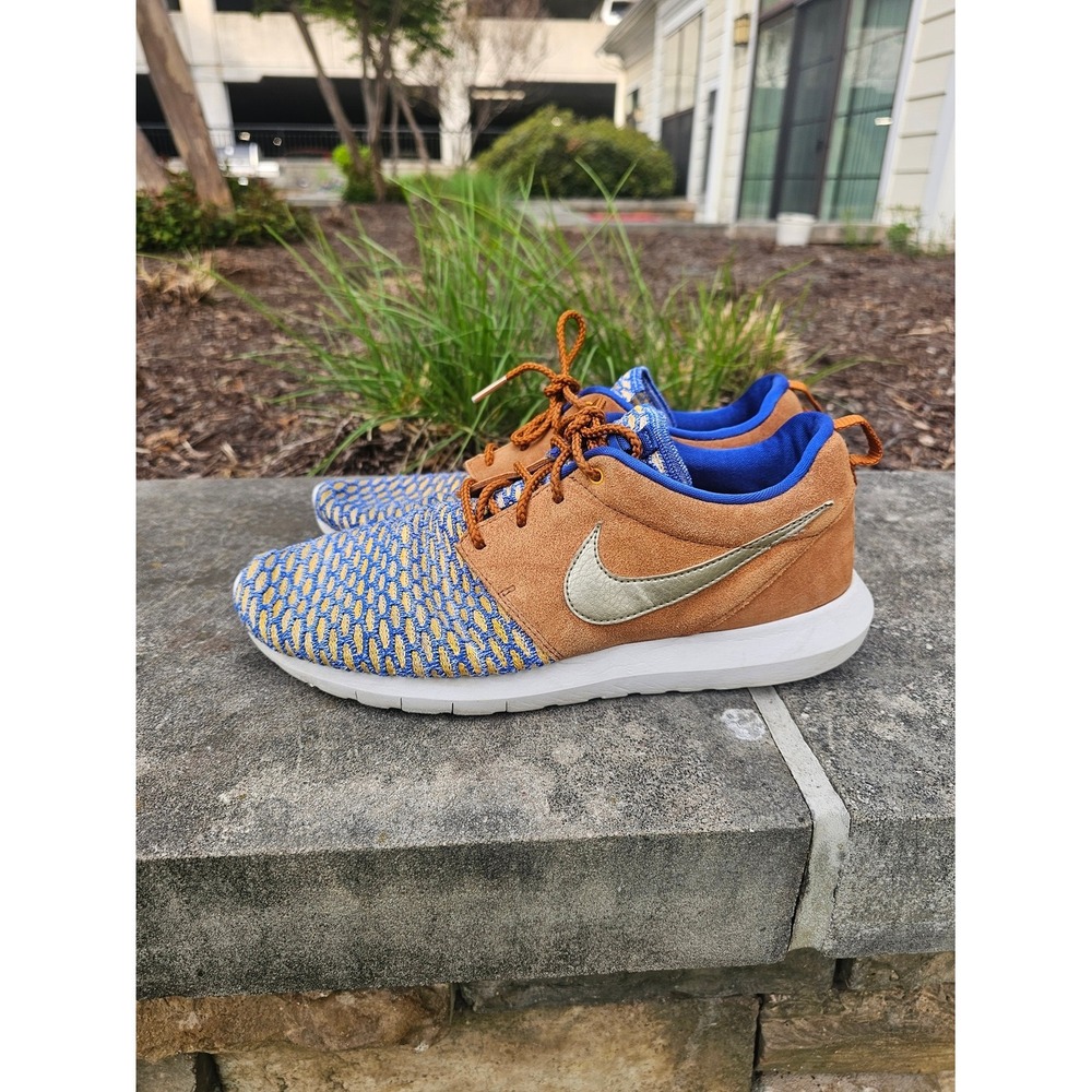 Nike Roshe One NM Flyknit Mens 9 Brown Blue Yellow Suede Sneakers 746825-402 ~ - Picture 3 of 8
